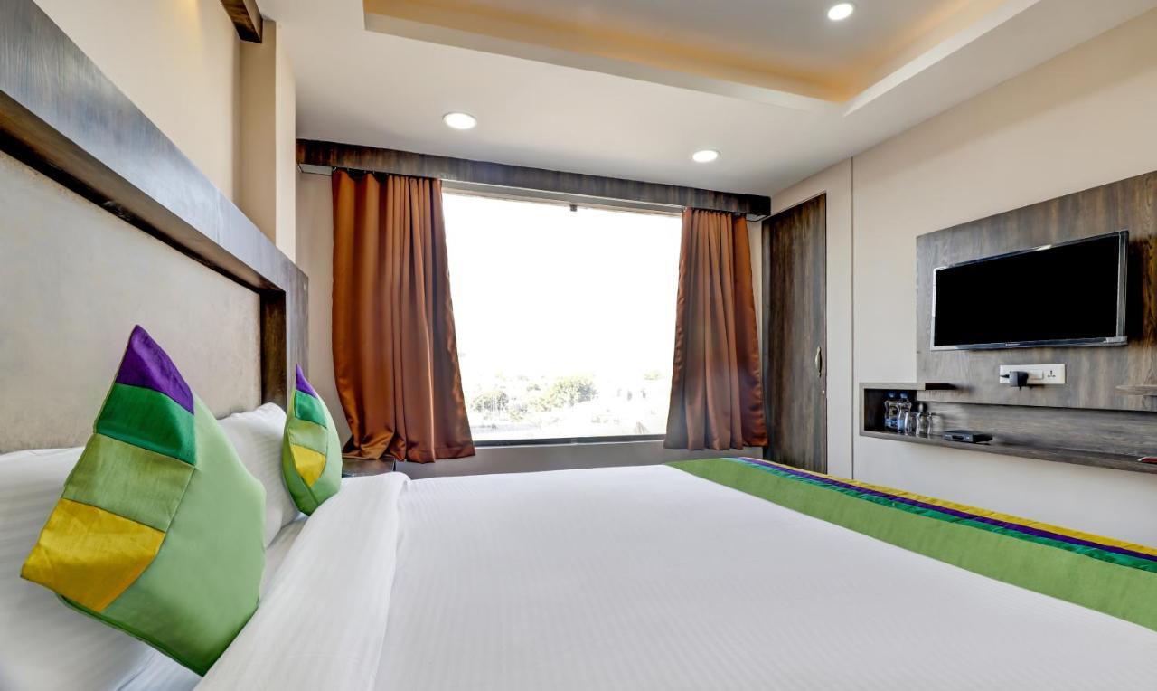 Hotel Bikalal, ビーカーネール エクステリア 写真